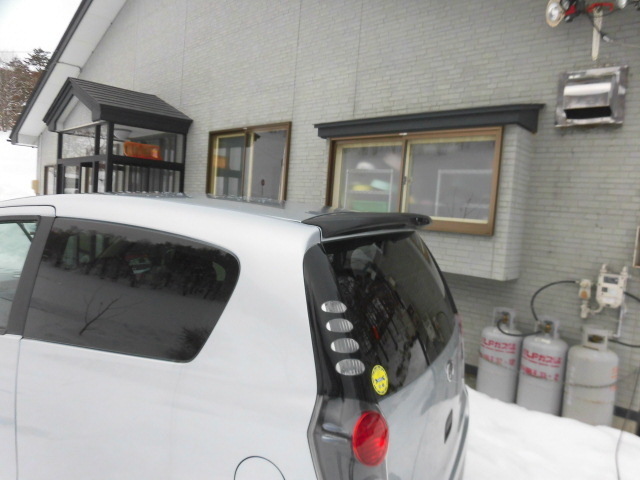 ダイハツ　ミラカスタム純正品　L275S リアスポイラー L275S ミラカスタム 純正 リアスポイラー